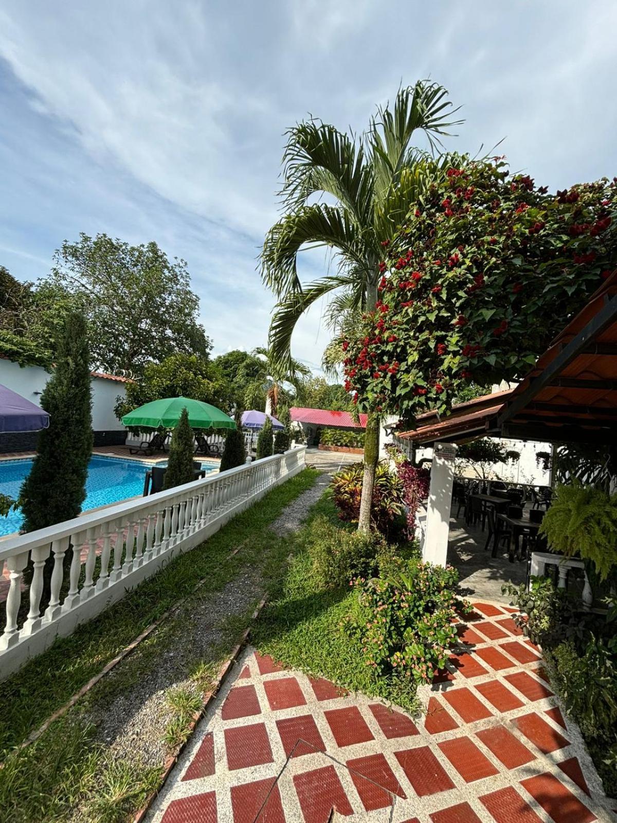 Hotel Campestre Paris Soleil Mariquita Exterior photo